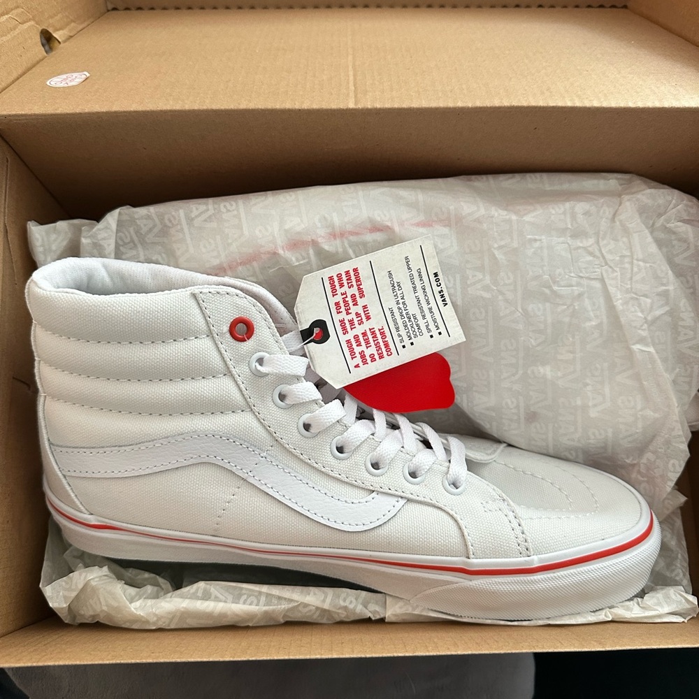 Hadley & Bennett Vans for the makers,White and Red High-Top Sneakers NWT